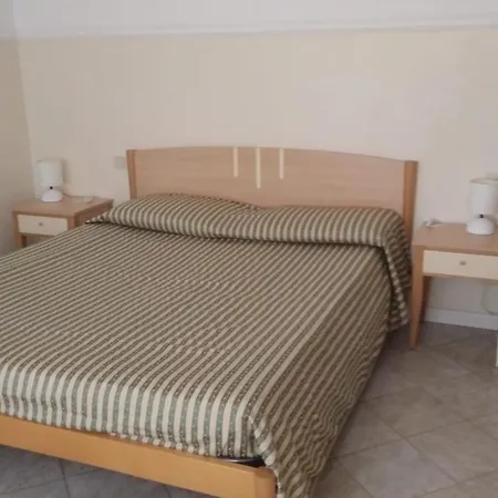 2 아파트 산토바르톨로메오알마레